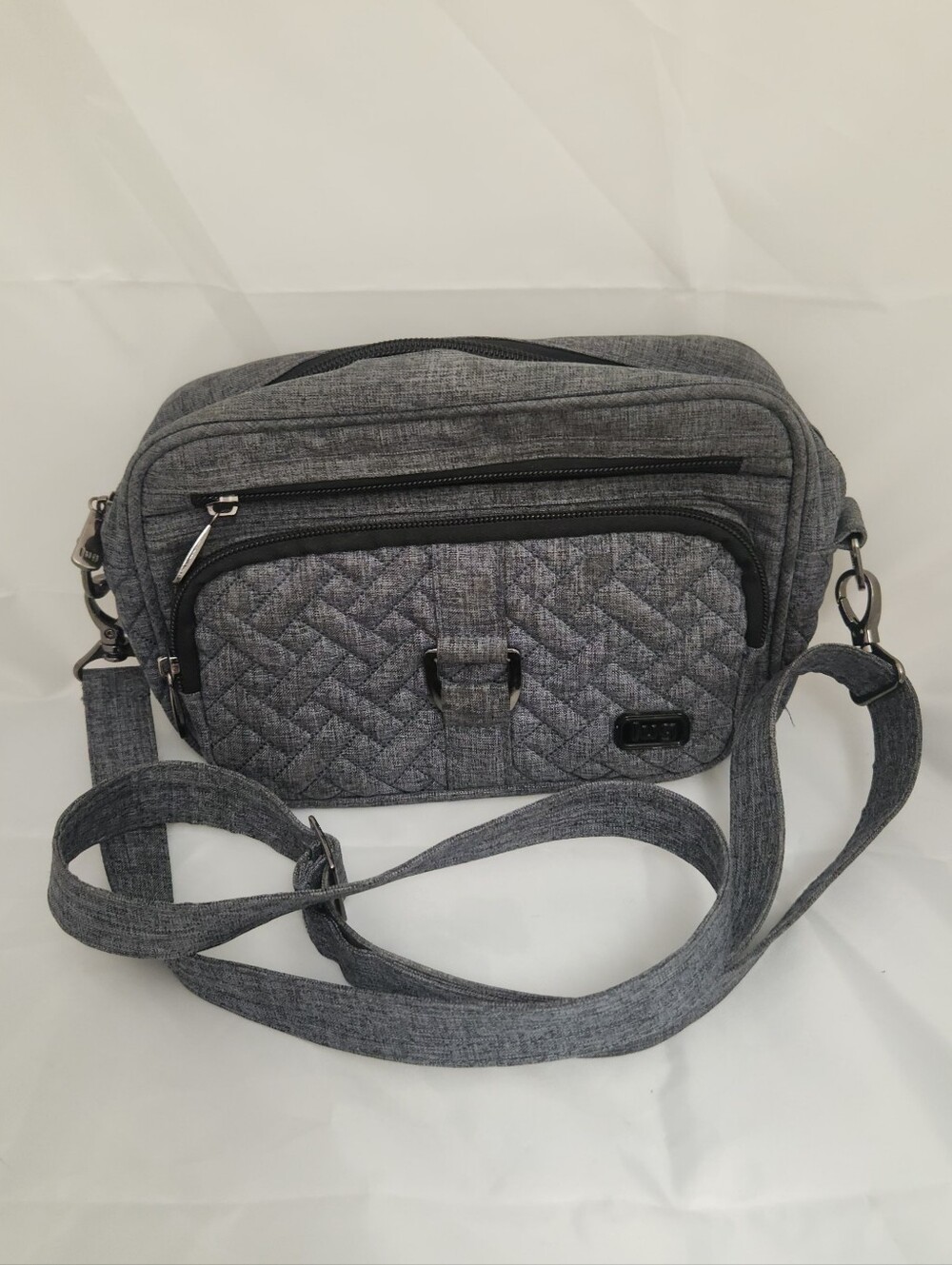 Lug Carousel Gray Quilted Crossbody Bag Great Shape!!